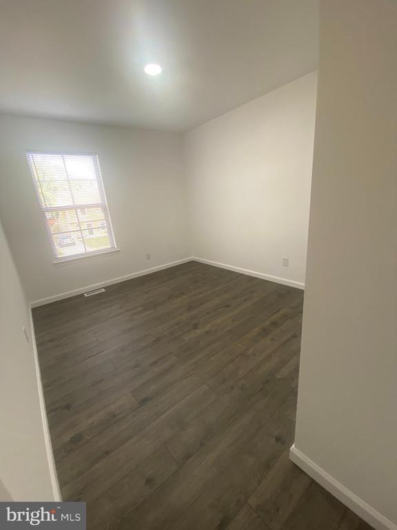 Building Photo - 532 Cormorant Dr