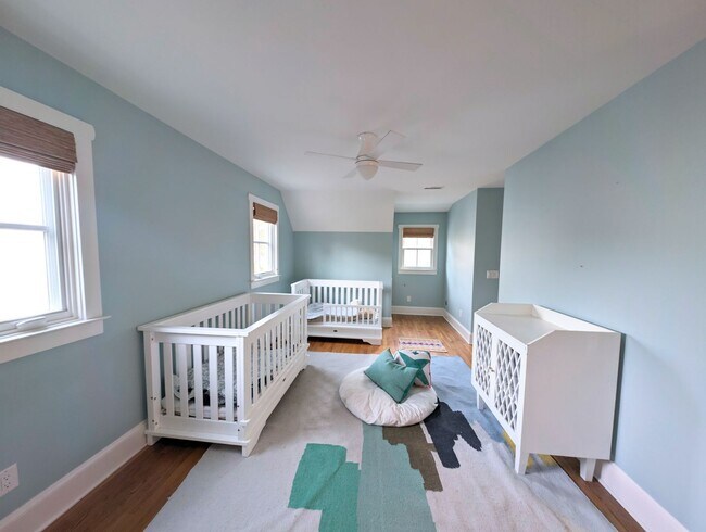 Building Photo - 7200 Airlie Pl