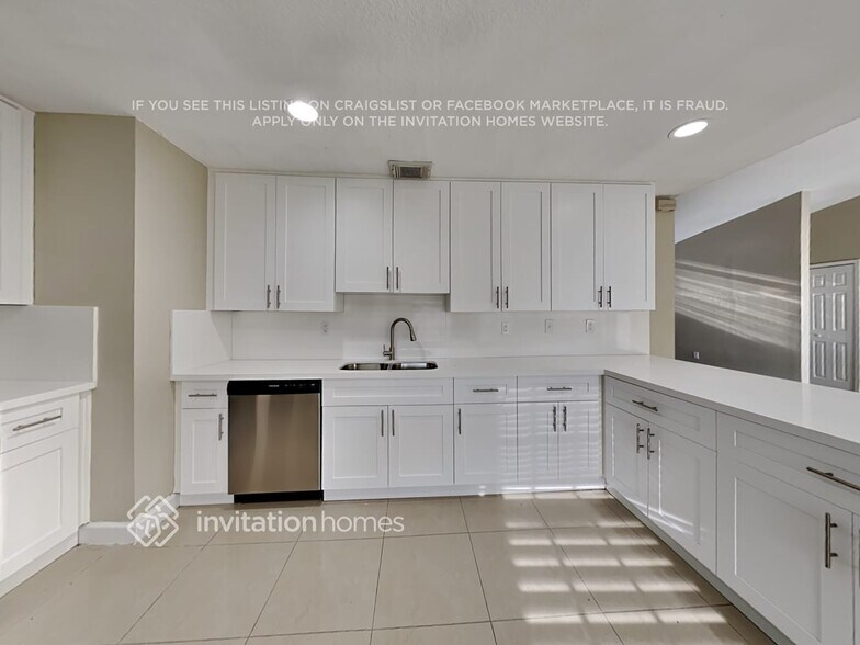 Building Photo - 18329 SW 152nd Ave