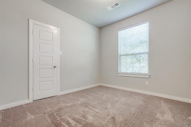Building Photo - 1613 Spoonbill Dr