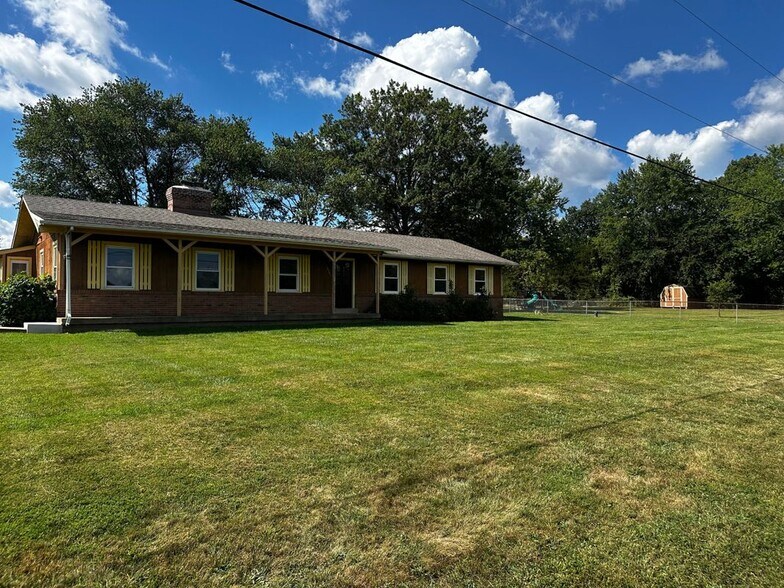 Building Photo - 12501 Bridle Ln