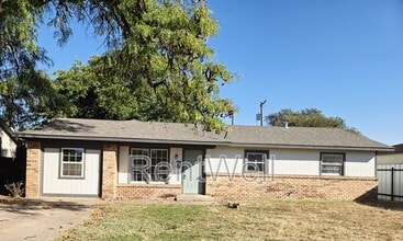 Building Photo - 1612 68th St