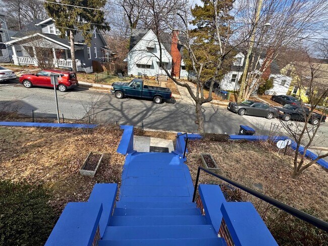 Building Photo - Charming 4BR, 2.5BA Bungalow in the Heart of Mount Rainier!