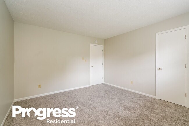 Building Photo - 3628 Valley Lake Dr