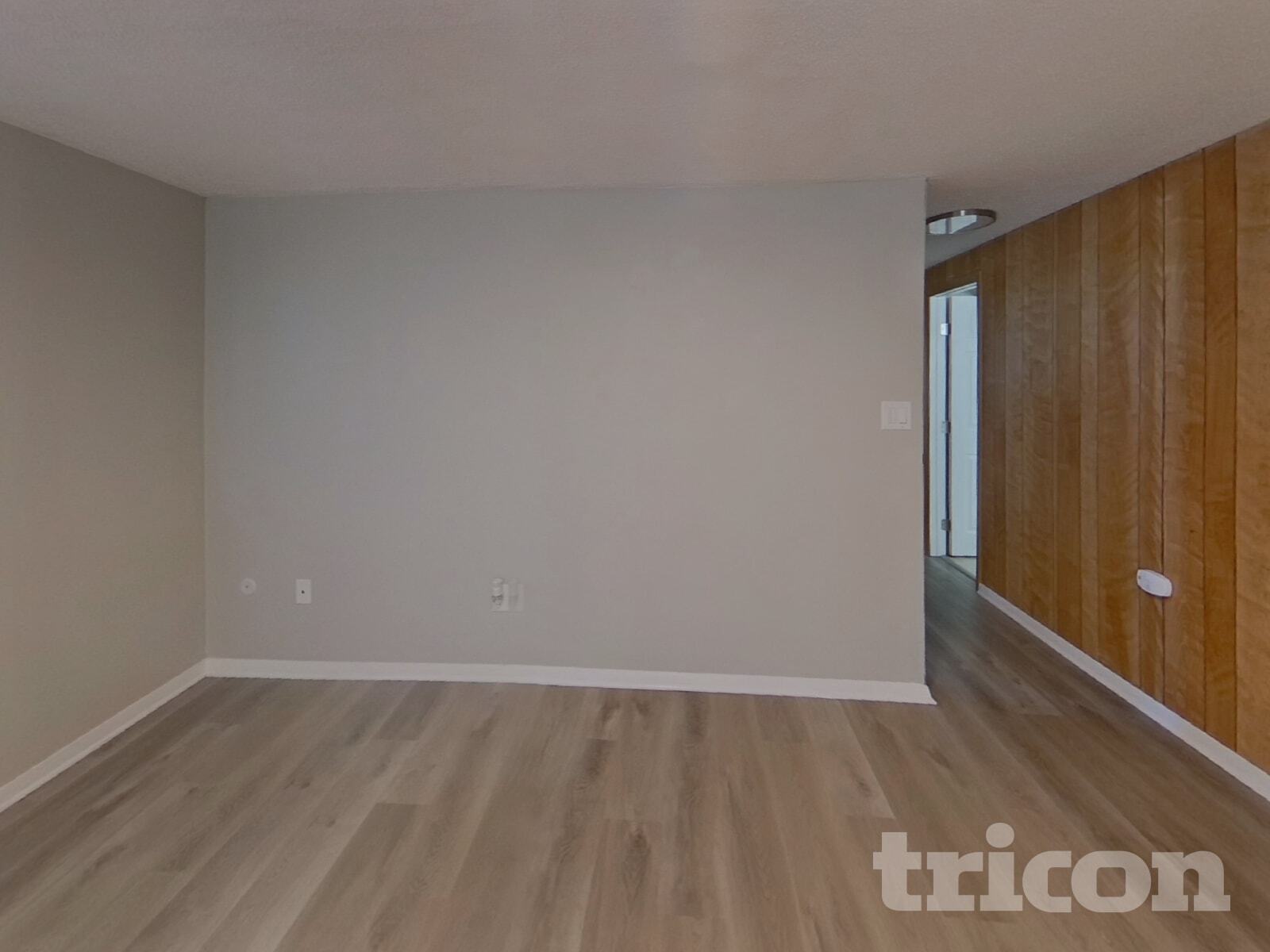 Building Photo - 1017 De La Vista Pl