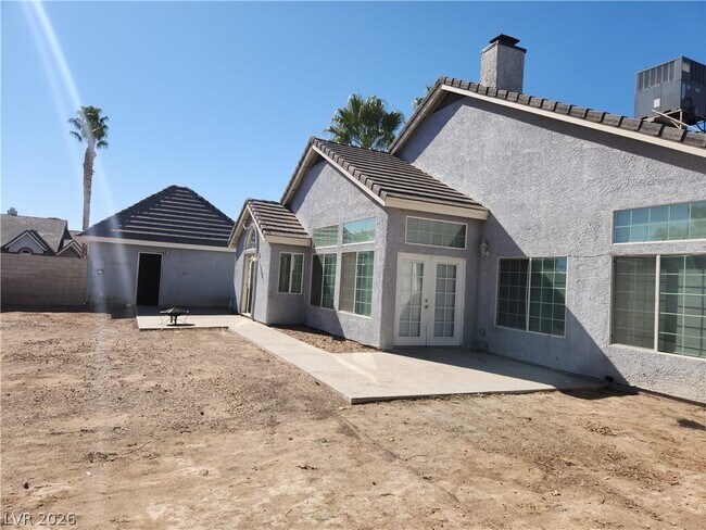Building Photo - 6556 Bradford Ln