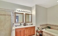 Building Photo - 2 br, 2 bath Condo - 86 George Russell Way 8