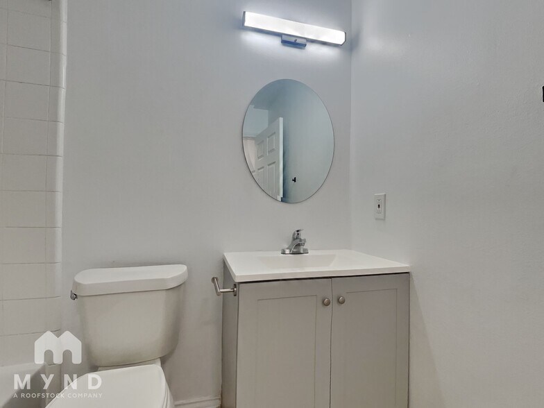 Building Photo - 1210 Palmer St