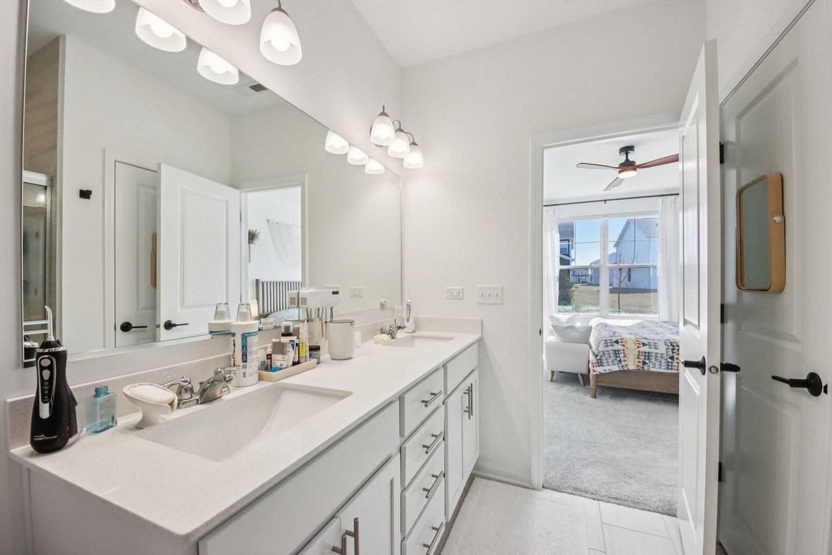 Building Photo - 714 Alberta Ave