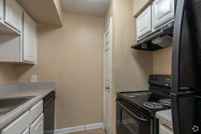 Interior Photo - Rockridge Station Apartments