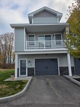 Building Photo - 17 Callaway Dr