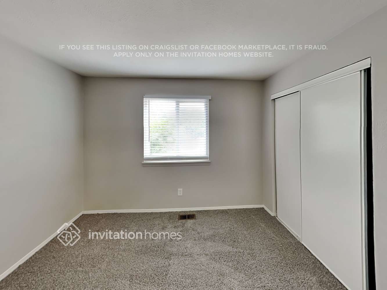 Building Photo - 3884 S Truckee Ct