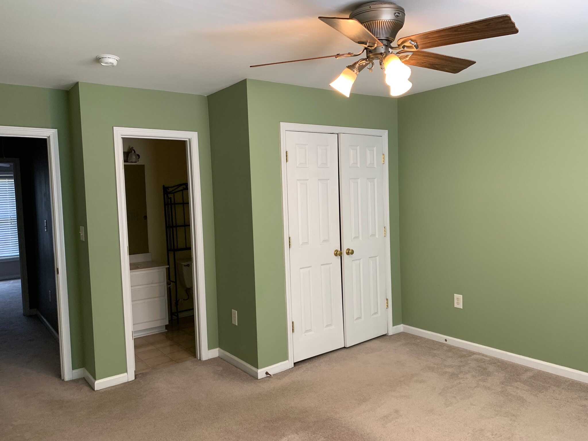 Building Photo - 107 Forest Ridge Rd