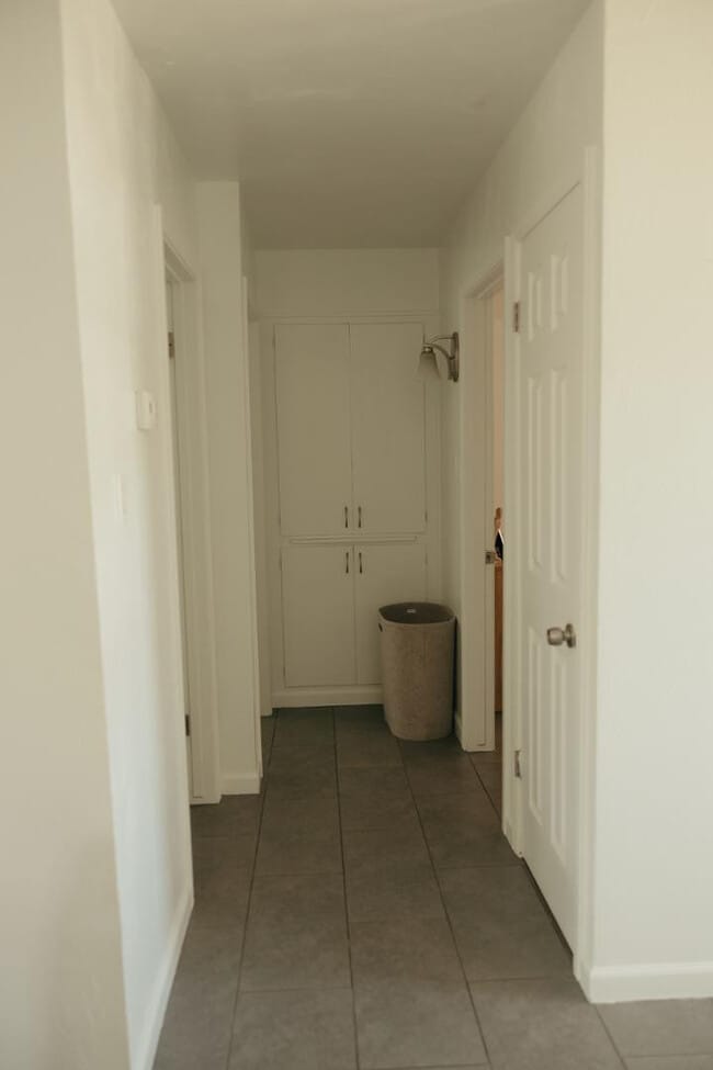 Building Photo - 4007 E Heatherbrae Dr