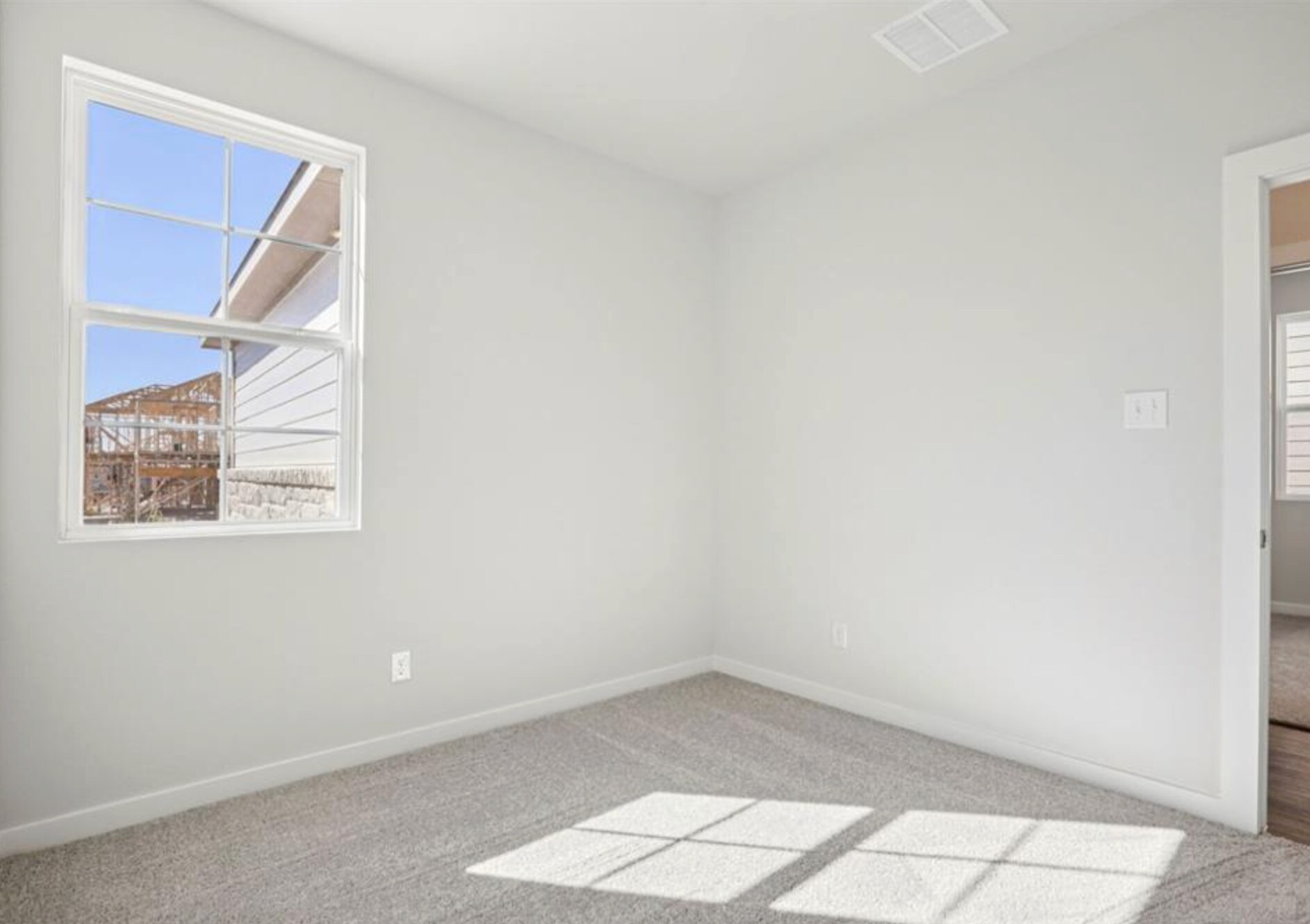 Building Photo - 113 Cutleaf Cv