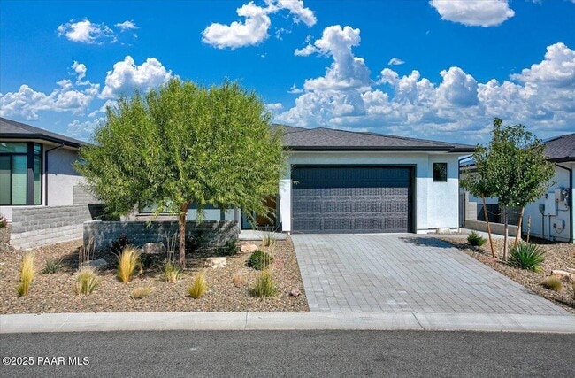 Building Photo - 5744 E Killen Loop