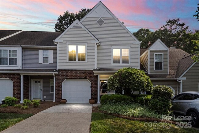 Primary Photo - 9022 Roseton Ln