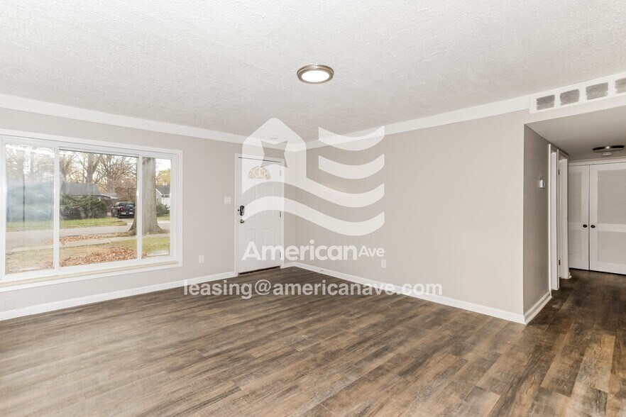 Building Photo - 28168 Fairfax St
