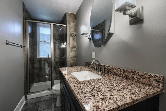 Building Photo - 226-228-228 Wilber Ave