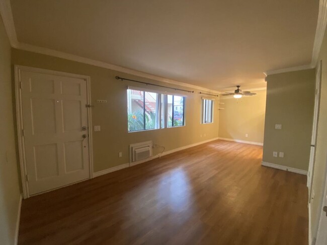 Building Photo - Updated condominium in a quiet gated commu...