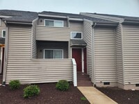 Building Photo - 1394 Bradley Dr