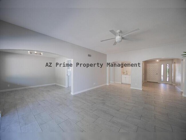Building Photo - 16630 N 67th St
