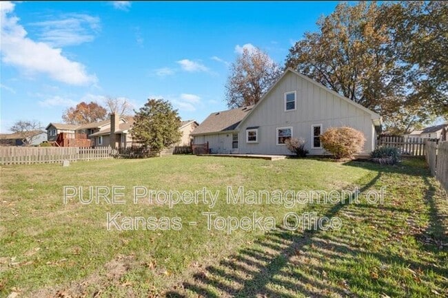 Building Photo - 3708 SW Windemere Dr