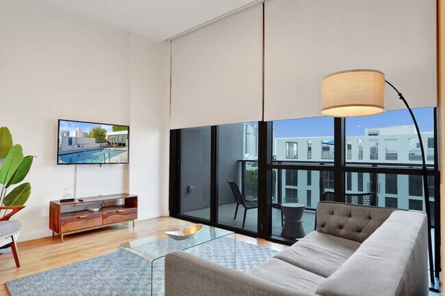 Building Photo - 1220 17th St