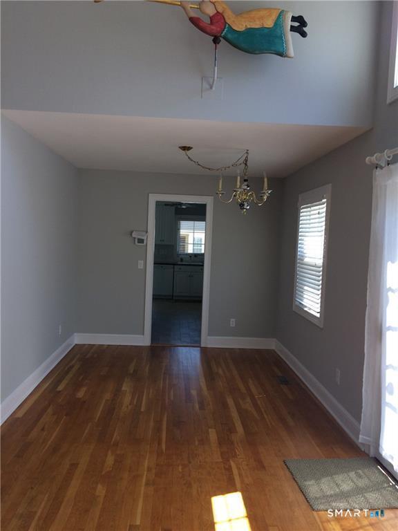 Building Photo - 20 Darien Cl