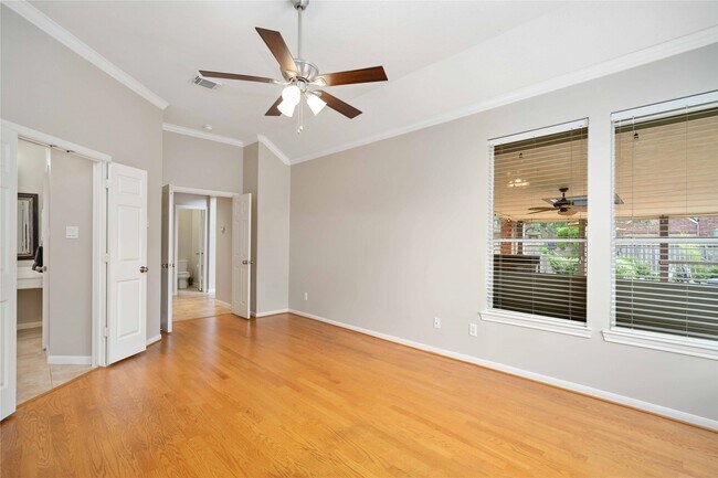 Building Photo - 707 Lytton Springs Way