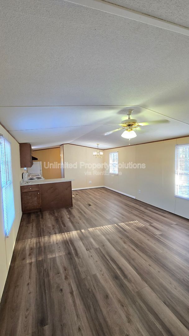 Building Photo - 337 Gold Coast Dr