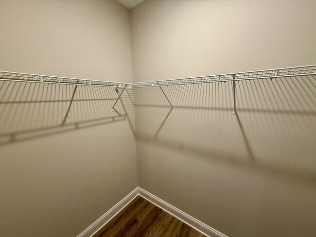 Building Photo - Anderson Creek Club Golf Course View - Available Now