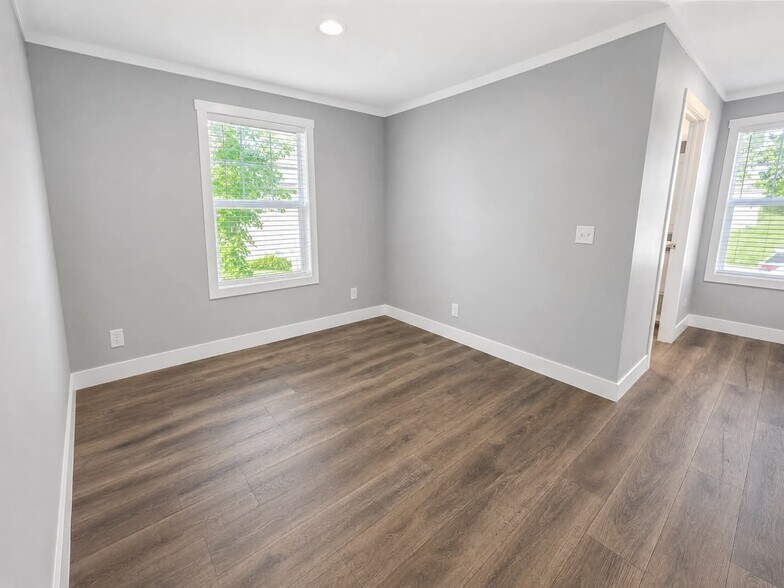 Building Photo - 4512 Spruce Ct