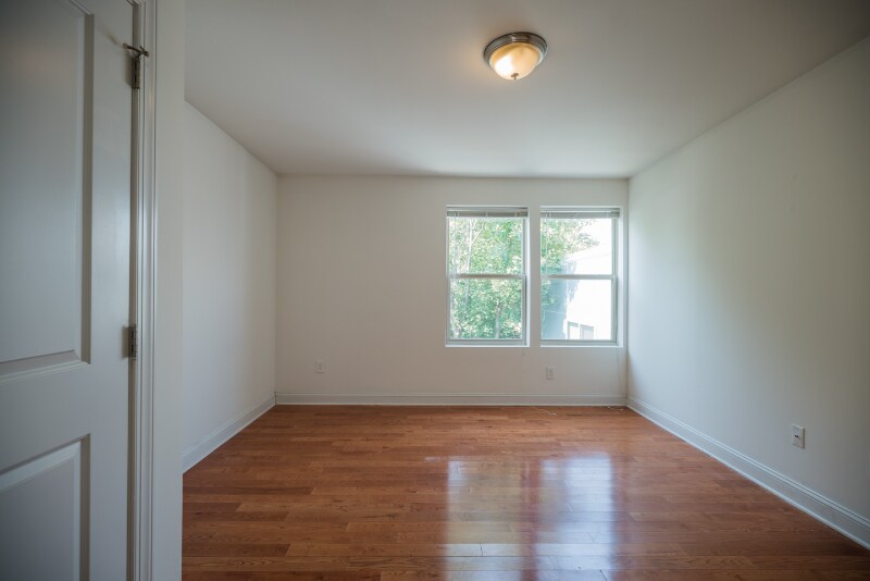 Building Photo - 3614 Spring Garden St