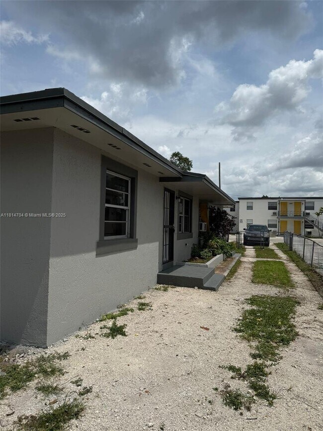 Building Photo - 740 NW 100th St
