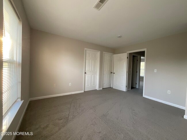 Building Photo - 12 Abby Road