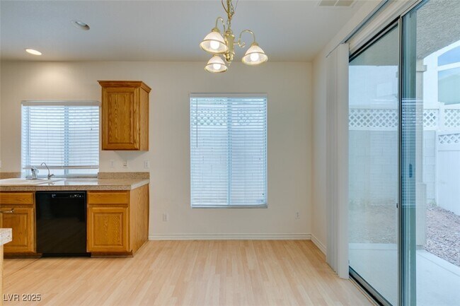 Building Photo - 10385 Morning Sorrow St