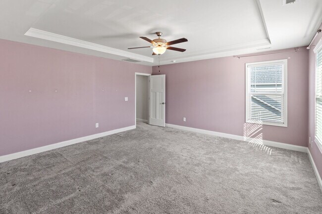 Building Photo - 5214 Whirlaway Ln