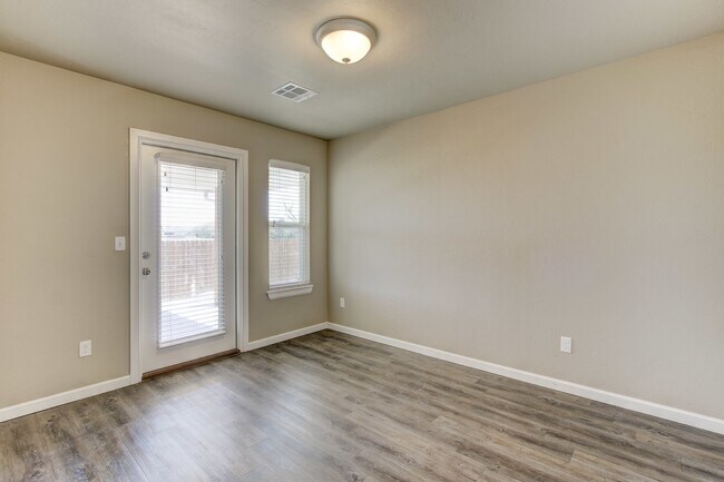 Building Photo - 8809 SW 55th St