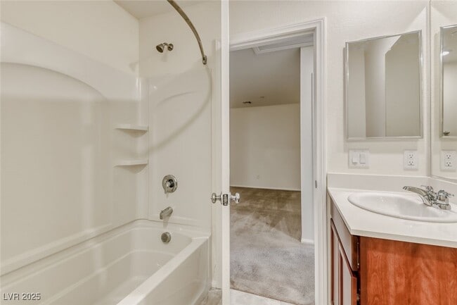 Building Photo - 3171 Brynley Ave