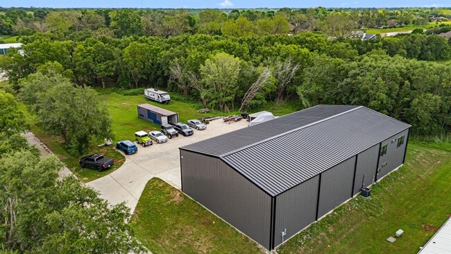 Building Photo - 4008 Farm to Market Rd 723