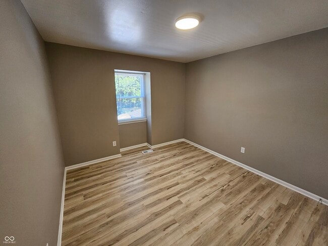 Building Photo - 6312 Commons Dr