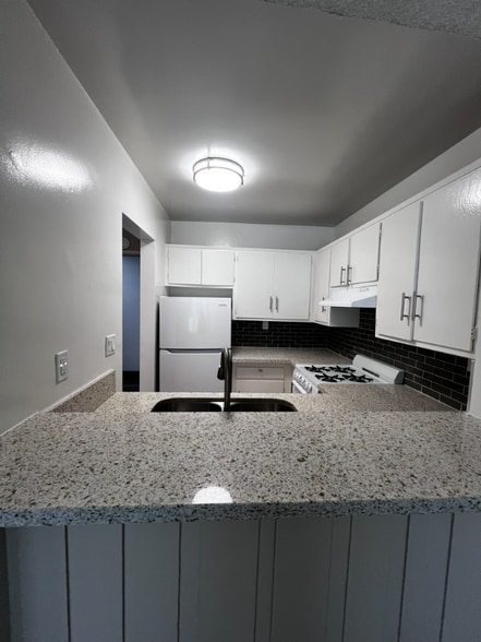 Building Photo - 4014 Emerald St