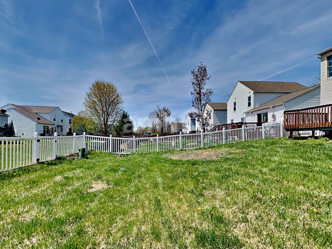 Building Photo - 7793 Waggoner Chase Blvd