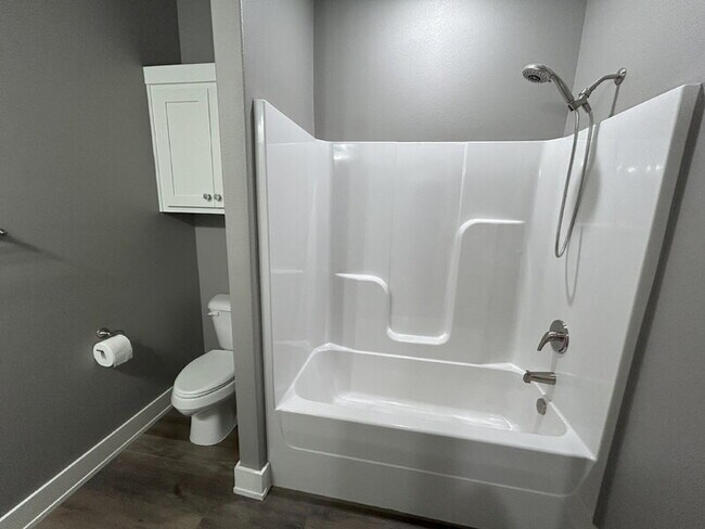 Building Photo - 2602 N Ward Dr