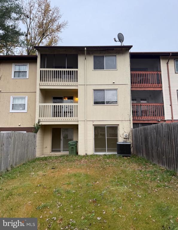 Building Photo - 12677 Castile Ct