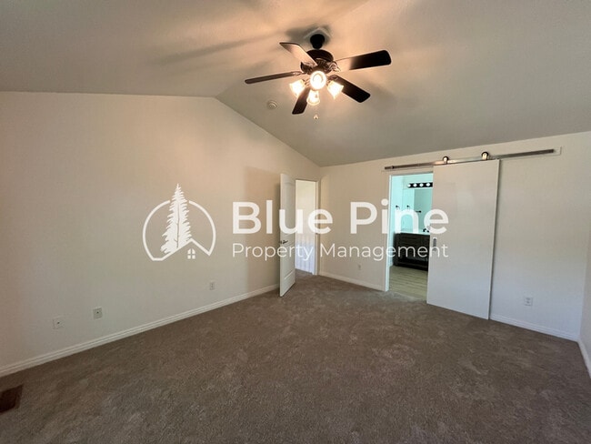 Building Photo - 5231 Clearfield Ln