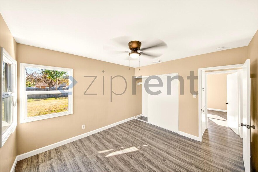 Building Photo - 4029 Olive St