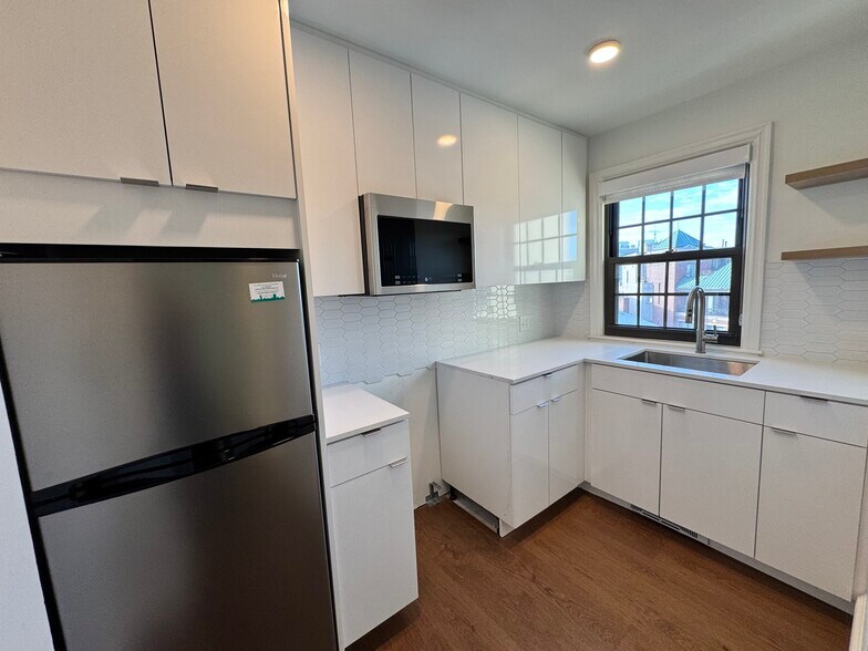 Building Photo - 1137 Massachusetts Ave