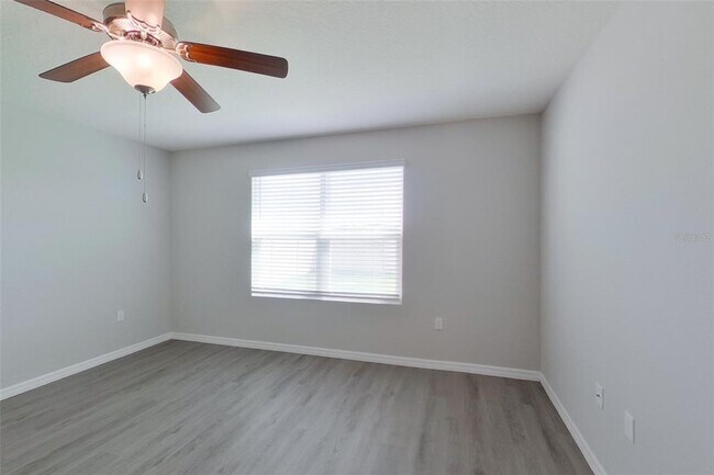 Building Photo - 8595 SW 43rd Ter